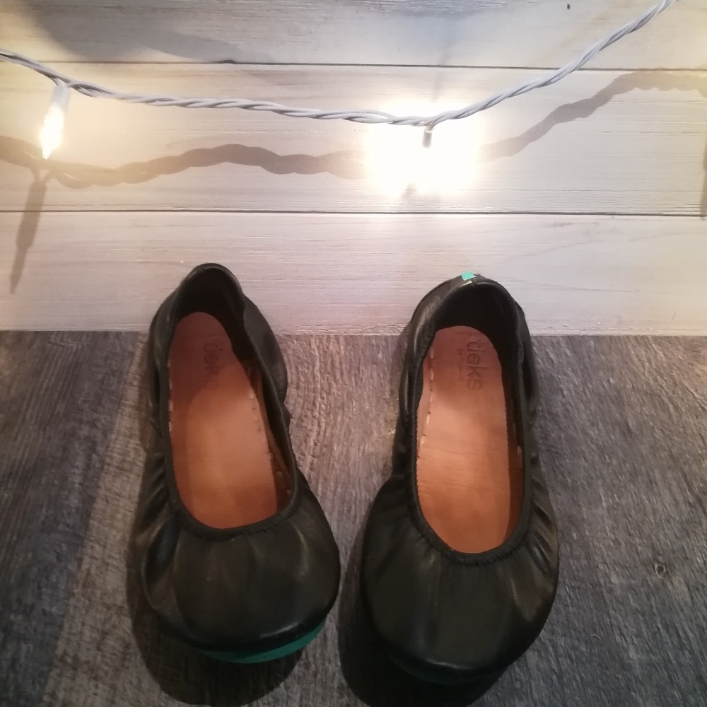 Matte Black Tieks Size 8